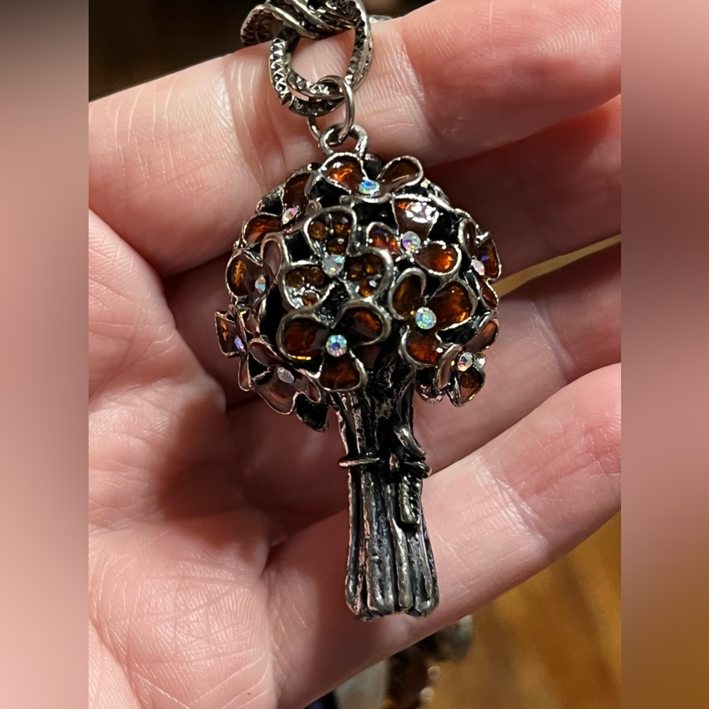 Vintage Statement Necklace - Picture 13 of 15